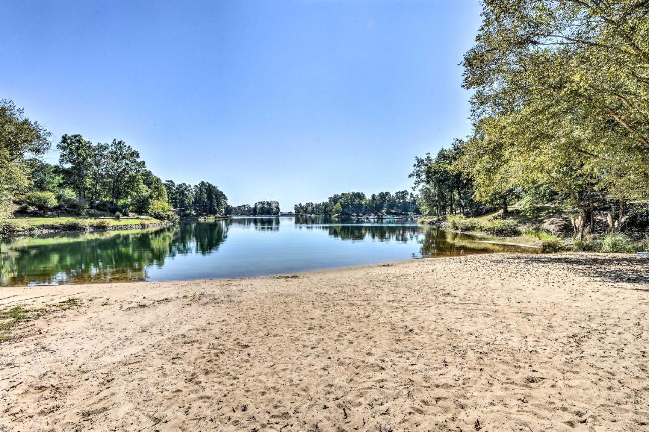 Lake Keowee Condo With Views And Pools And Marina! Salem Esterno foto